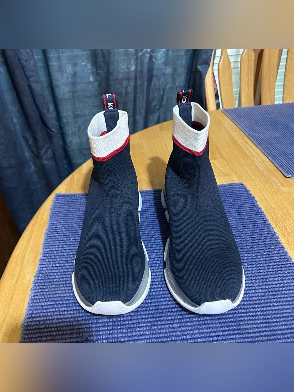 Michael Kors Kendra Bootie Fabric Sneakers Size 6 - Picture 4 of 6